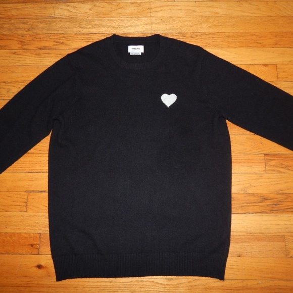 HYDEN YOO black cashmere heart pullover sweater men S newly dry cleaned